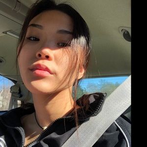 Meet your Posher, Yumi